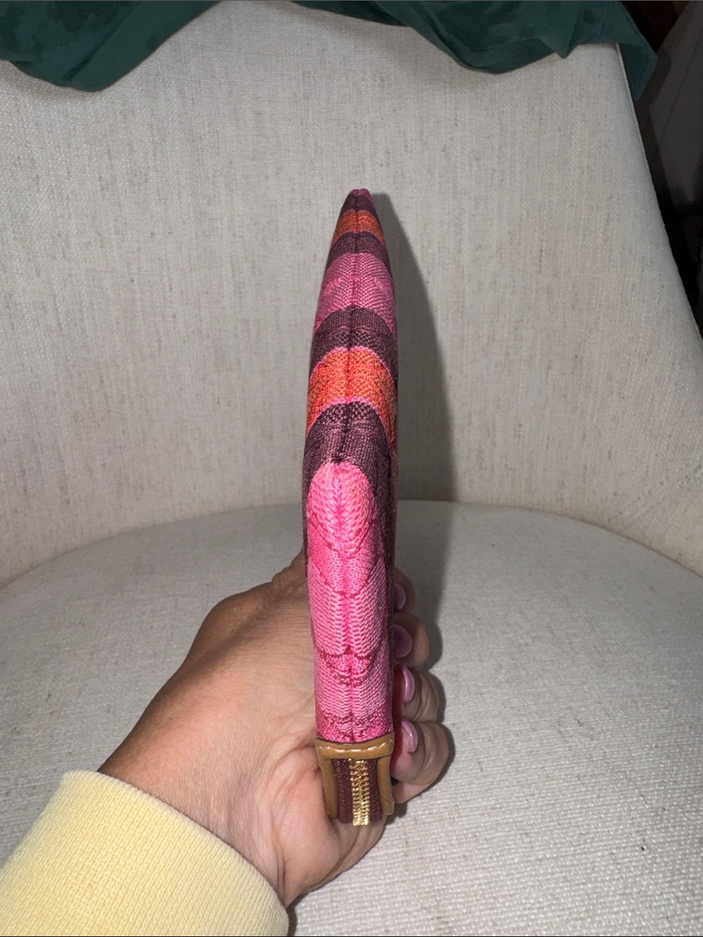 COACH Plum, Fuchsia & Orange Striped Signature Wristlet EUC - Picture 4 of 11